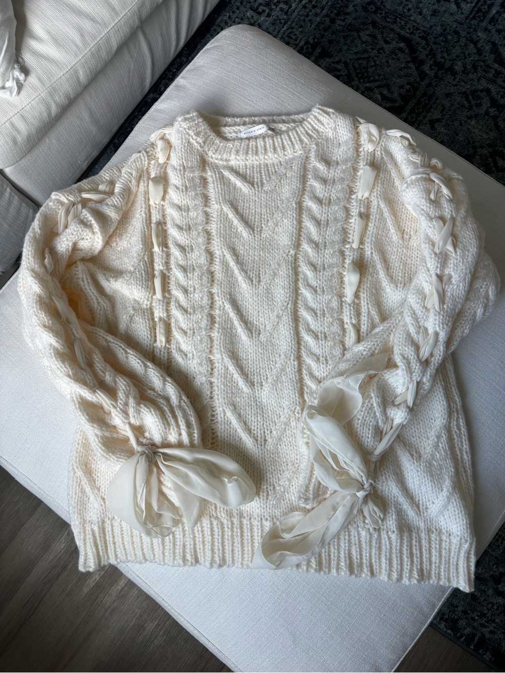 Altard state ribbon sweater